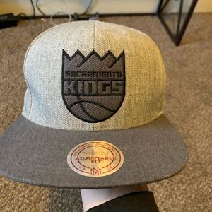 Mitchell & Ness Kings hat
